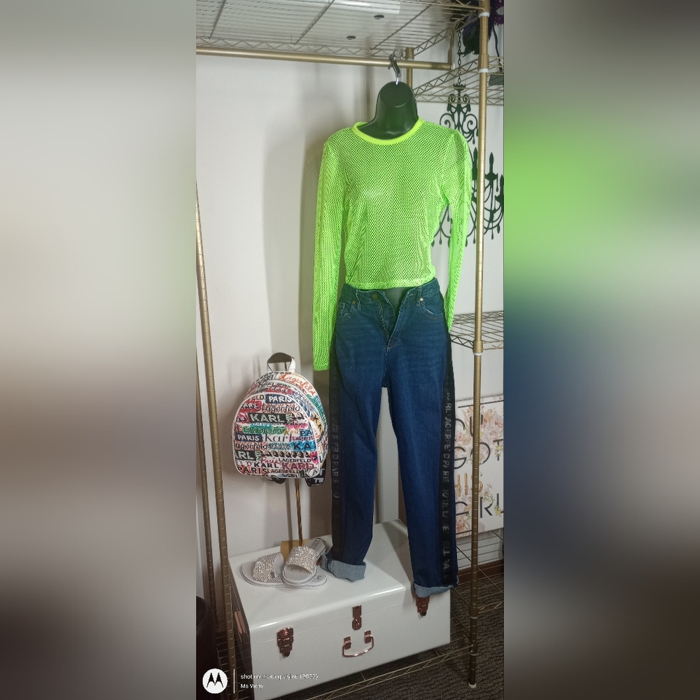 Top. Just Polly New York. Netted Crop Top. Large. Neon Green.
